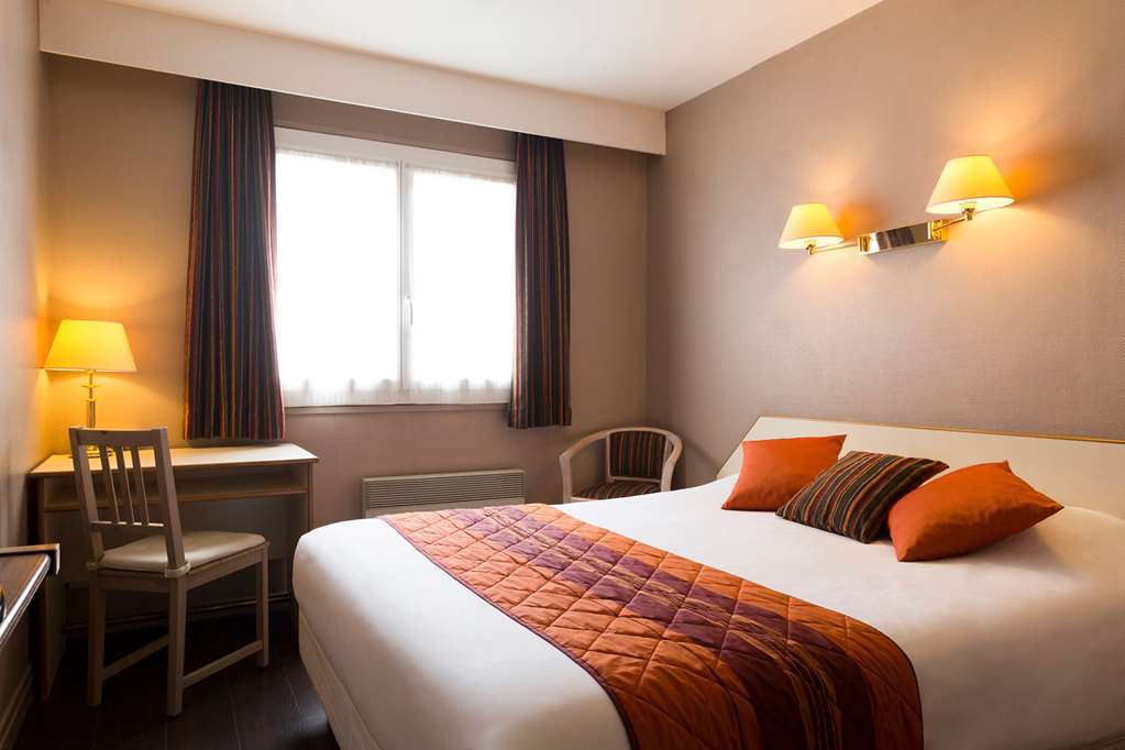 Hotel Les Tilleuls, Bourges Zimmer foto